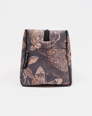 Anna Noctora Toiletry Bag