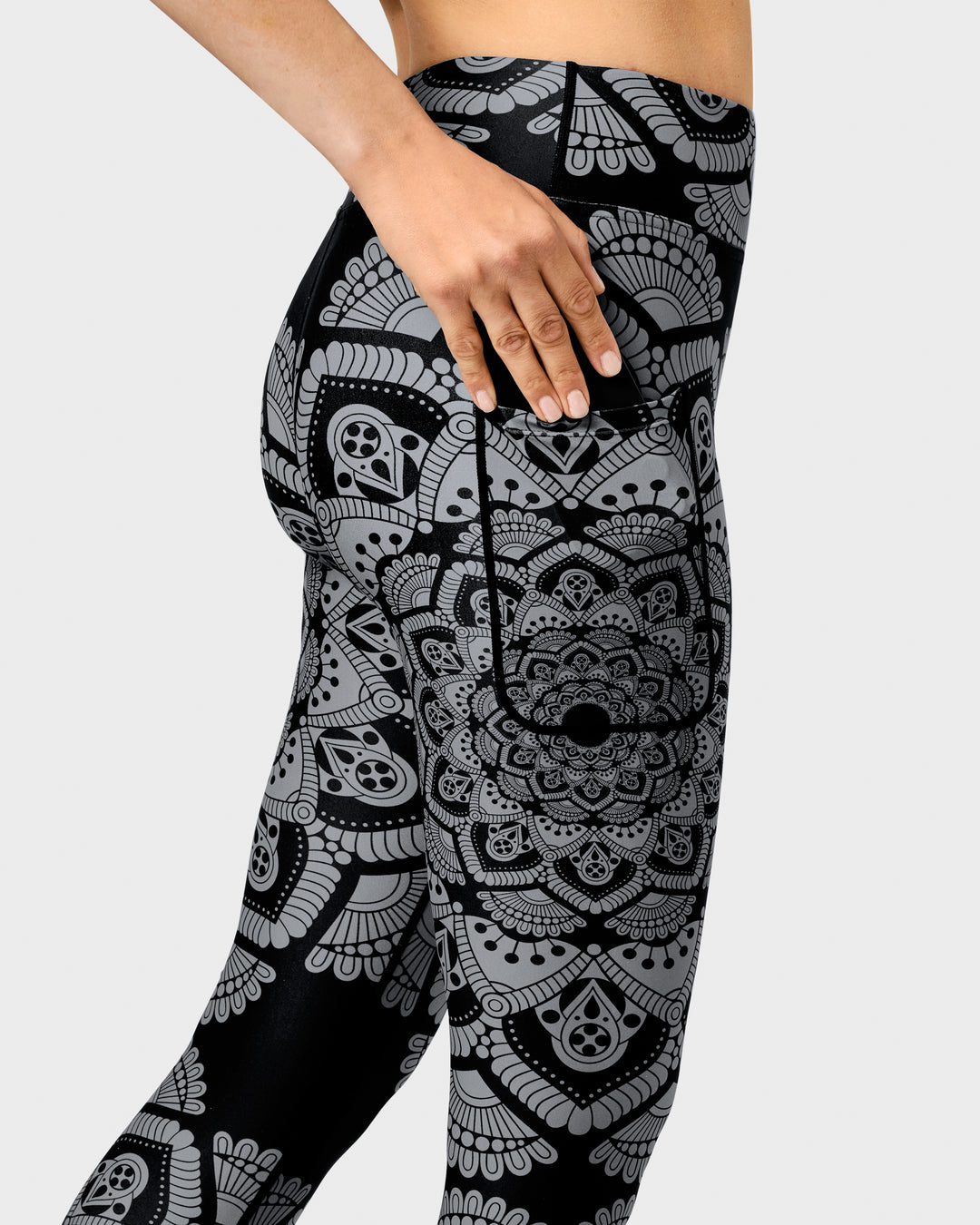 Signature Dark Mandala Leggings