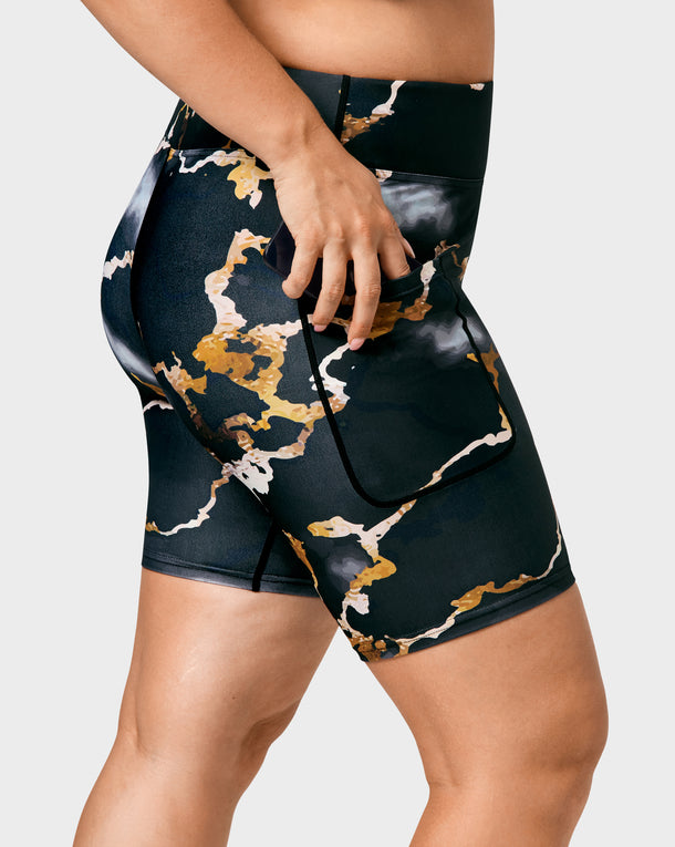 Model 170 cm maat M