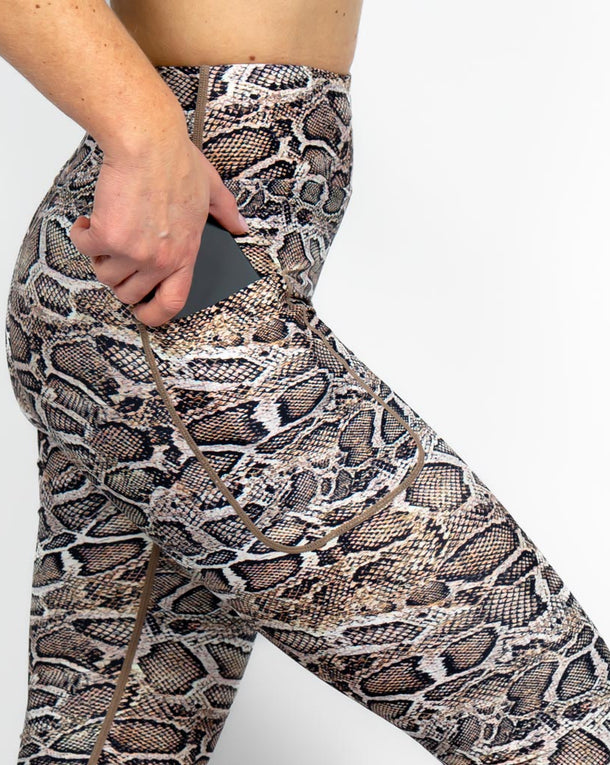 Model 160 cm maat S