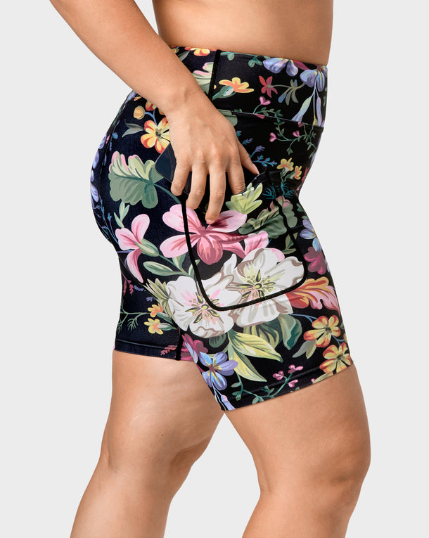 Model 170 cm maat M